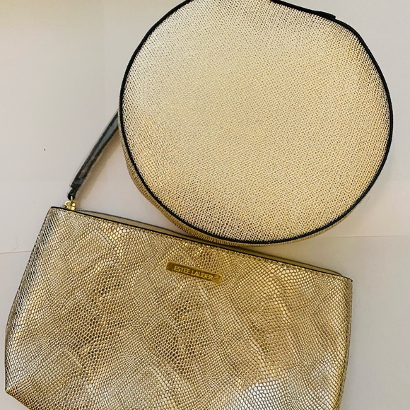 Estee Lauder Makeup Bag Combo - Picture 2 of 3